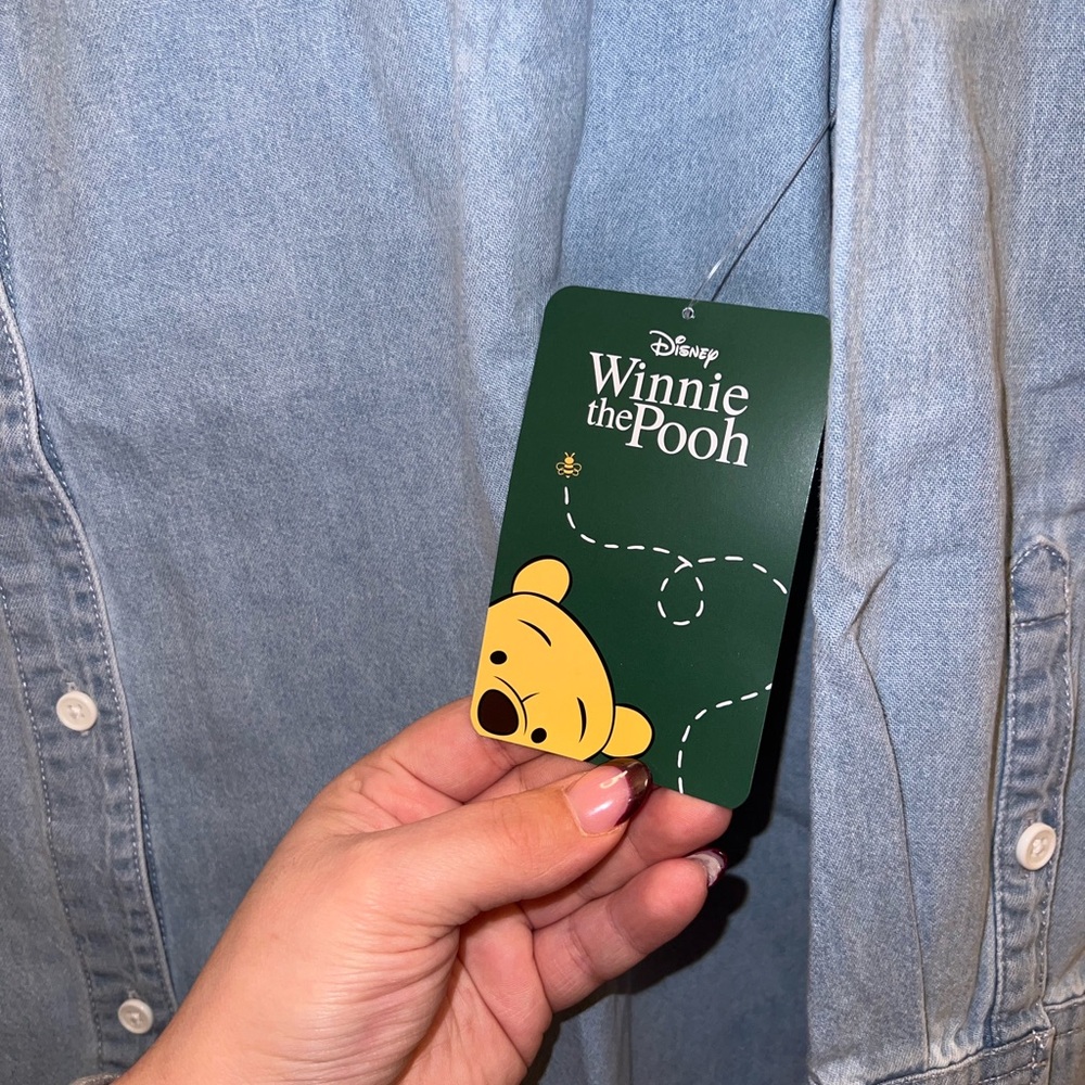 Disney Parks Winnie the Pooh Embroidered Denim Button Up Shirt 1X NWT - Picture 8 of 10